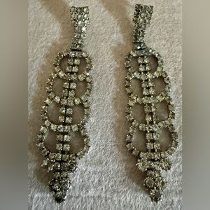 Vintage Drop Dangle Rhinestone Earrings - Sparkling Silver Tone